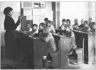 Хто вчив мелітопольських дітей у 1920-ті роки фото