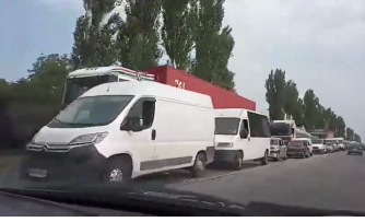 Транспорт в Мелитополе снова остановился в пробке  фото