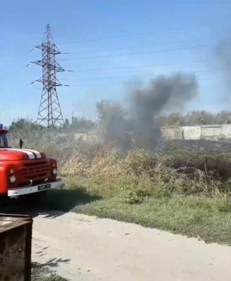 В Мелитополе спасатели три часа тушили пожар фото