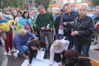 «Это измена» - мелитопольцы против Штайнмайера, против Зеленского (ФОТО, ВИДЕО) фото