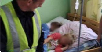 В Херсонской области 5- и 3-летняя девочки попали в больницу из-за отравления алкоголем фото