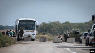 В Украине заявили о срыве разведения сил на Донбассе: первые подробности фото