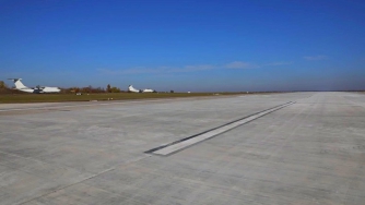 Запорожский аэропорт готовят к открытию фото