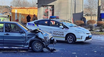 Автопогоня с ДТП в Запорожье: служебные собаки помогли в поимке преступников фото