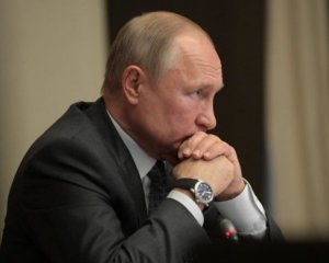 Путин запретил бывшим ФСБешника выезжать из России фото