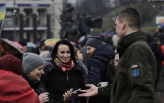 В центре Киева митингуют в поддержку подозреваемых по делу Шеремета фото