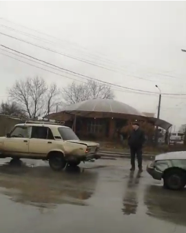 В Мелитополе возле автовокзала произошло ДТП  фото