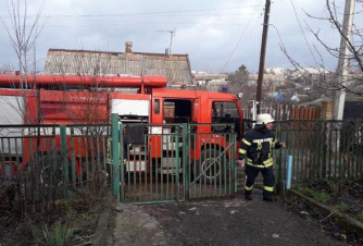 В спальном районе Запорожья погибли два человека  фото