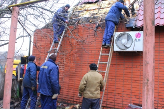 Полиция установит, кто виноват в пожаре на газоводе фото