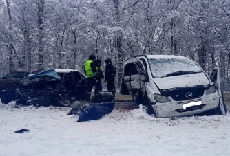 Автобус с украинцами попал в ДТП в России, 3 человека погибли фото