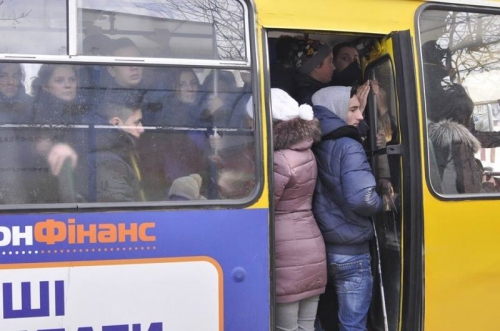 Показательный подвоз школьников из-за ремонта закончился бардаком фото