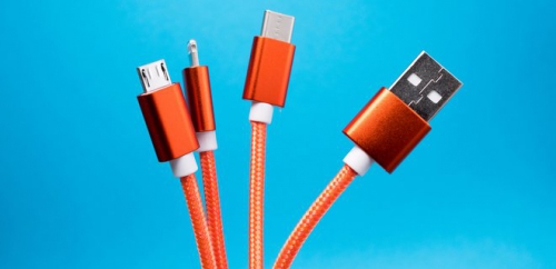 USB-C будет стандартом. Европарламент проголосовал за фото