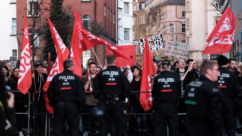 В Германии ультраправые готовили нападения на политиков, чтобы решить «гражданскую войну» фото