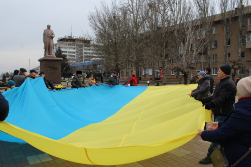 В Мелитополе почтили память Небесной сотни  фото