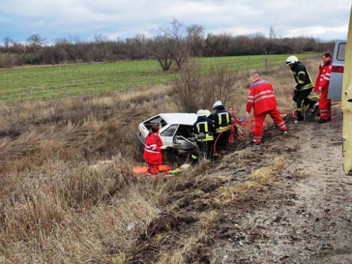 С сельской дороги мужчину доставили в больницу фото