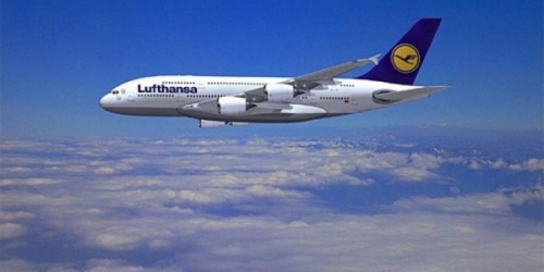 Из-за вспышки коронавируса сеть авиакомпаний Lufthansa отменит 23 тысячи рейсов фото