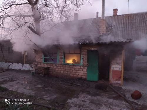 В Мелитополе на пожаре погиб человек фото