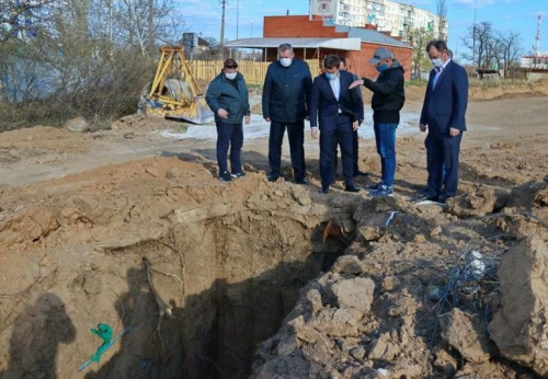 В Бердянске первый этап реконструкции коллектора завершат до начала курортного сезона фото