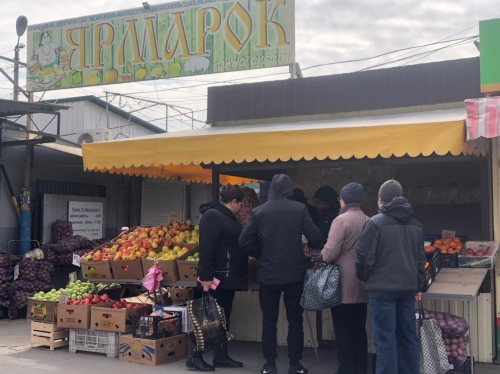 В Мелитополе рынки закрывать не будут фото