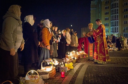 Запорожские церкви решили «перенести» празднование Пасхи: назвали даты фото