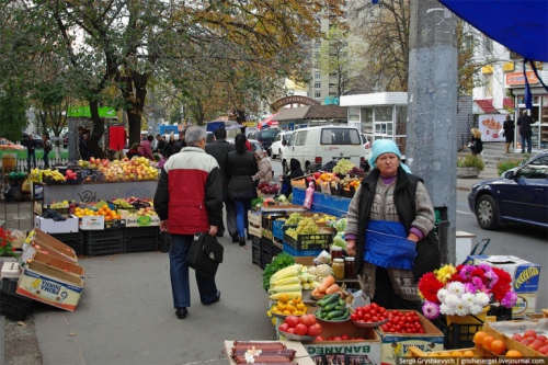 Сегодня в Запорожье возобновляют работу два крупнейших рынка фото