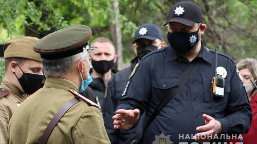 В Запорожской области на 9 мая в полицию сообщили о двух десятках нарушений фото