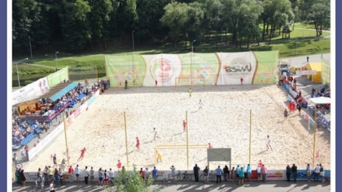 В Бердянске построят современную арену для пляжного футбола за 10 000 евро фото