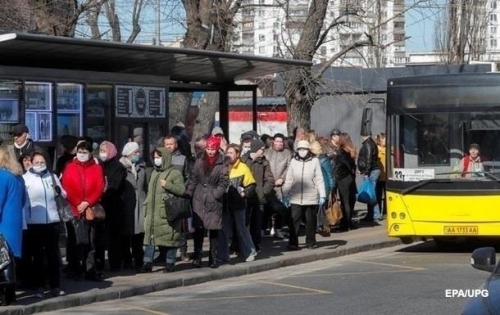 Названы регионы, где запустили общественный транспорт фото