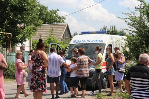 В Мелитополе  мальчика пытались забрать у бабушки - ребенок в больнице - ВИДЕО фото