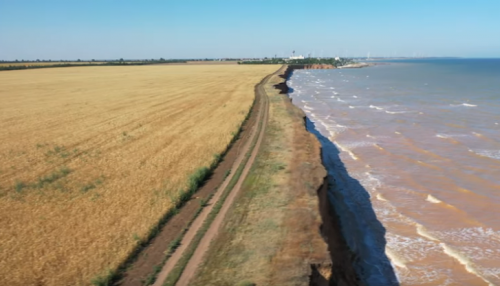 Блогер показал, где можно побывать наедине с морем фото