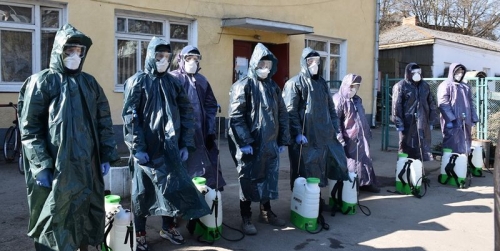 Пусть вводят чрезвычайное положение: Луцк отказался выполнять карантинное постановление Кабмина фото