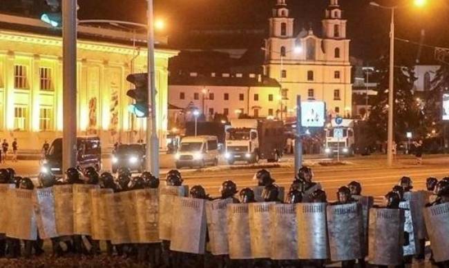 В Беларуси капитана милиции задержали за поддержку протестующих фото