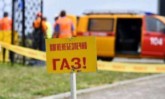 Под Севастополем произошел пожар со взрывом в многоэтажке, есть погибший  фото