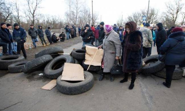 В Новые Санжары только сейчас добрался коронавирус  фото