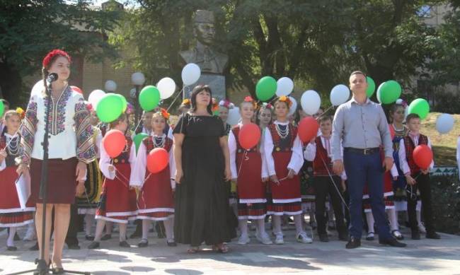 В Мелитополе открыли памятник болгарскому гайдуку - ФОТО, ВИДЕО фото