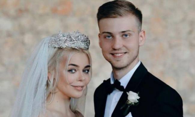 Алина Гросу развелась с российским бизнесменом фото