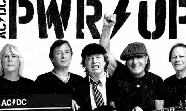 AC/DC возвращаются на рок-сцену в легендарном составе фото