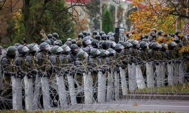 На протестах в Беларуси задержали уже свыше 170 человек фото