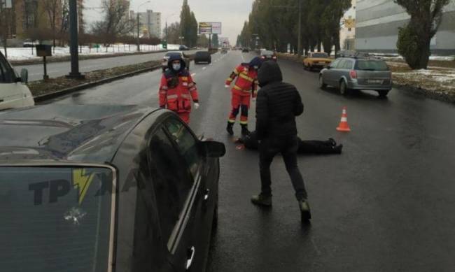 Его голова у меня в машине: в Харькове произошло смертельное ДТП фото