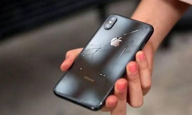 Поломки iPhone XS MAX: когда чаще всего обращаются в сервисные центры фото