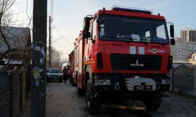 Трагедия в Запорожье: в огне пожара погибли две сестры фото