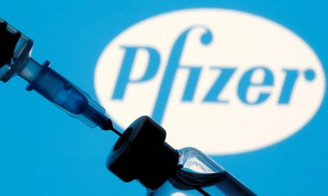 В России запретили использовать COVID-вакцину Pfizer  фото