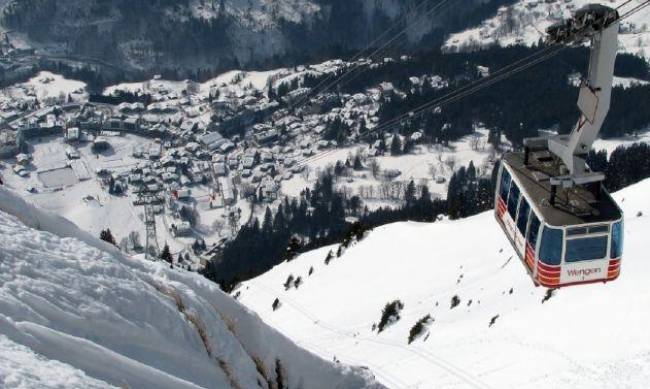 Единственный турист сорвал сезон целому курорту в Швейцарии фото