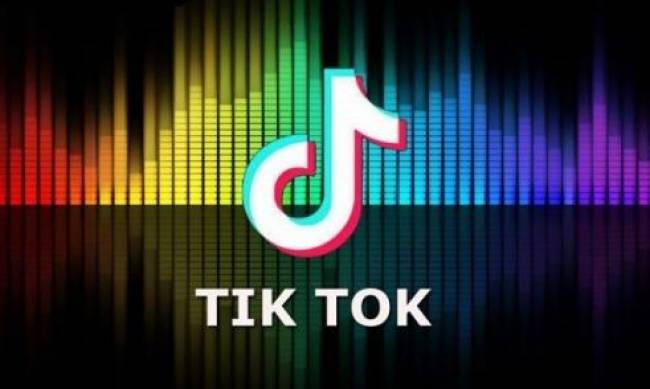 TikTok наблюдает за пользователями, даже если у них нет аккаунта фото