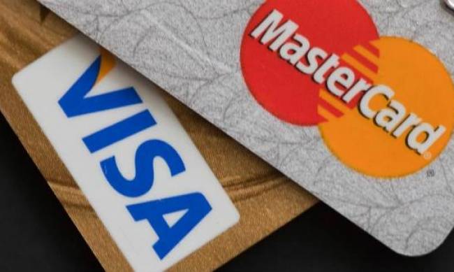 В Украине хотят ограничить монополию Mastercard і Visa: в чем суть фото