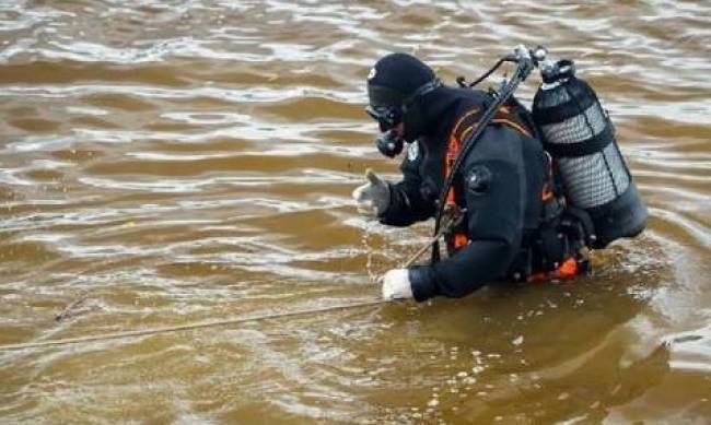 В Запорожской области в реке нашли тело мужчины фото