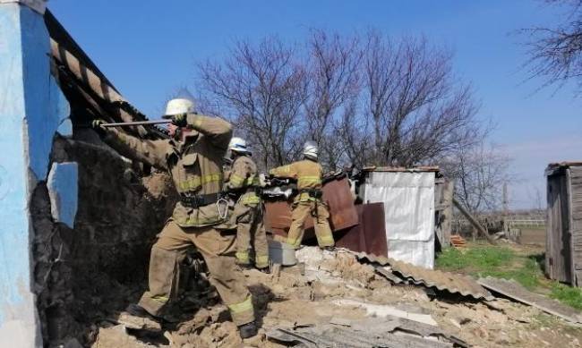 В запорожском райцентре произошел хлопок газа: дом полностью разрушен  фото