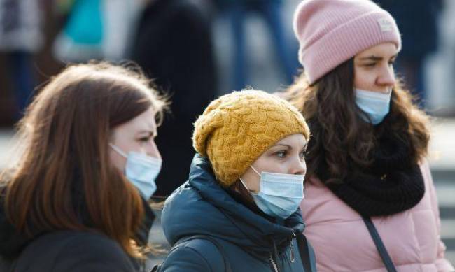 В Украине могут вдвое сократить красную зону карантина  фото