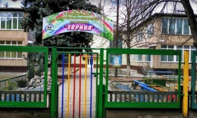 Падение 4-летнего ребенка из окна детсада в Запорожье: кого уволят фото