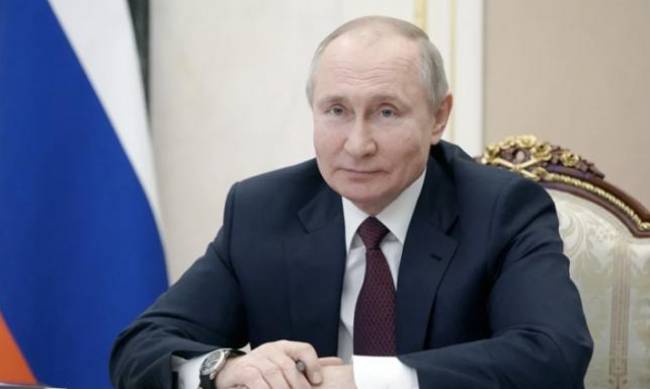 В России заявили о включении Путина в список претендентов на Нобелевскую премию мира-2021 фото